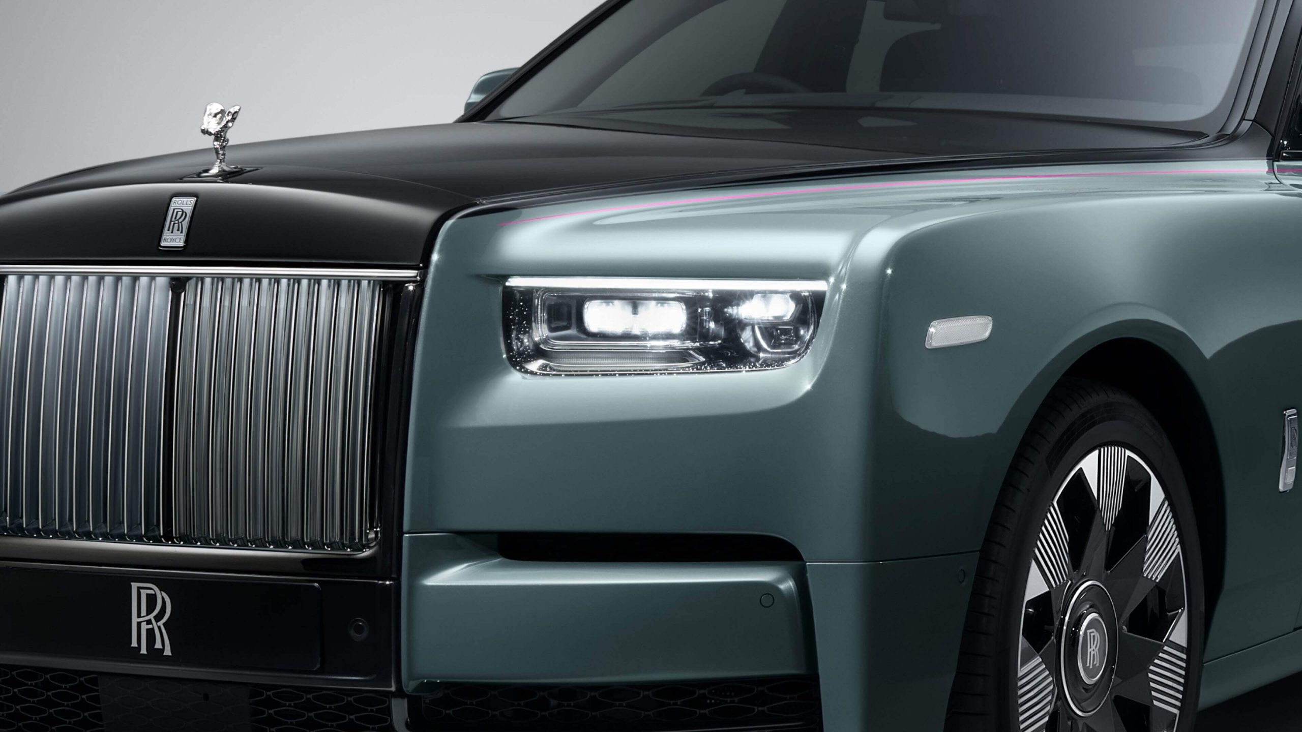 Aldy Rent A Car | Rolls Royce Phantom - Aldy Rent A Car